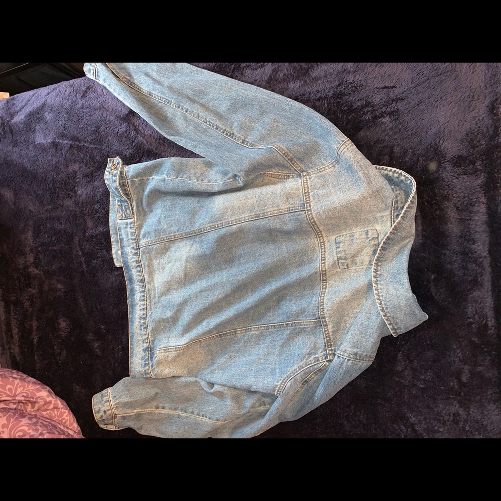 Jean jacket - Picture 3 of 3